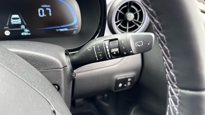 Hyundai i10 1.0 MPi Premium 5dr Petrol Hatchback